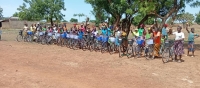 Remise de 50 vélos aux filles bénéficiaires de la ville de Diapaga de l'année scolaire 2024-2025